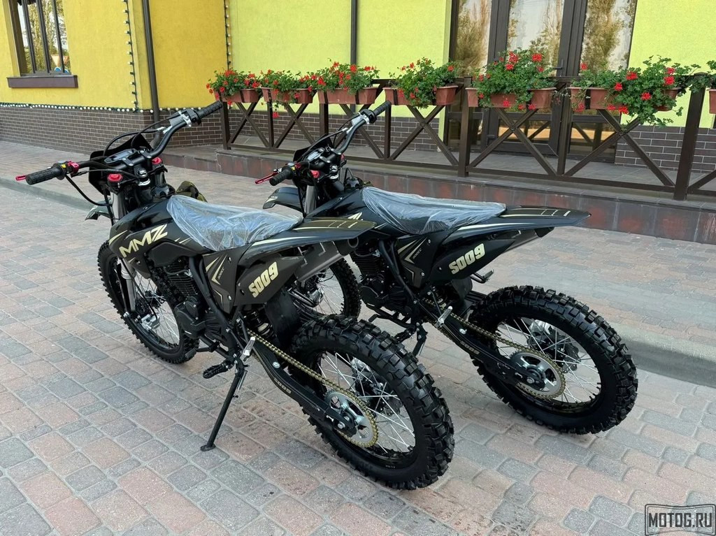 Эндуро мотоцикл MMZ S009 — надёжный кроссовый байк 300cc для бездорожья
